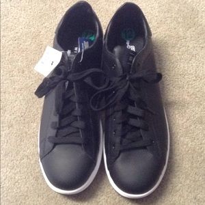 Black and white sketcher shoes